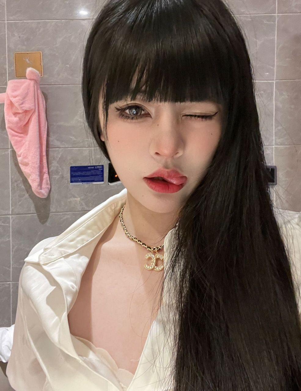 揭秘茶叶熏鸭，烟熏味的来源与制作工艺